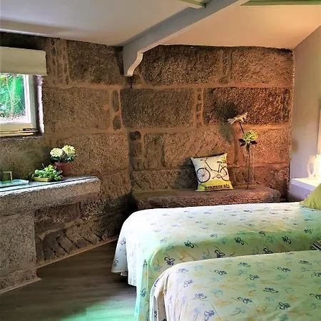 Villa Slow House Y La De Miss Slower