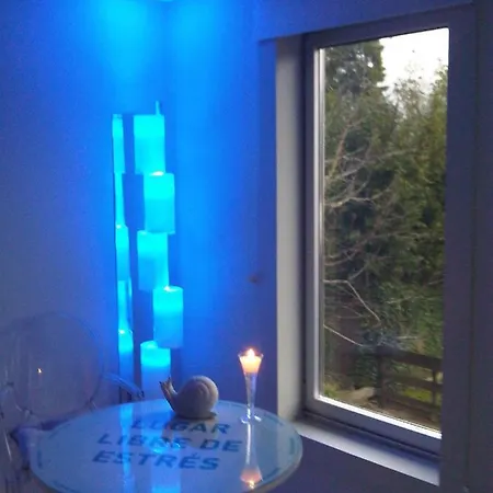 Slow House Y La De Miss Slower