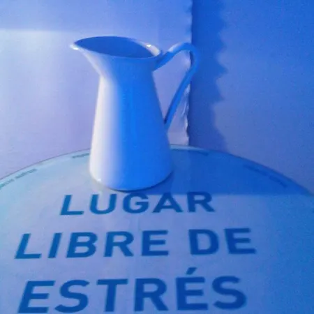 Villa Slow House Y La De Miss Slower