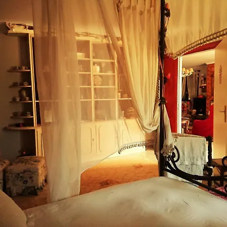 Slow House Y La De Miss Slower Nigrán