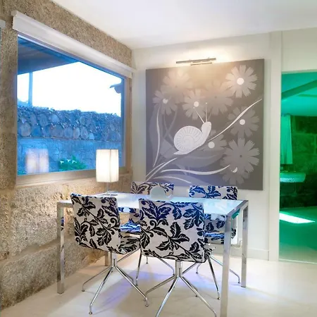 Villa Slow House Y La De Miss Slower *