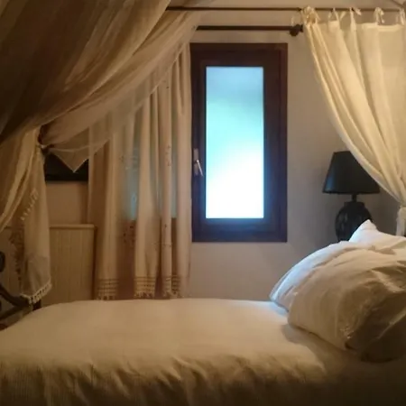 Slow House Y La De Miss Slower * Nigrán