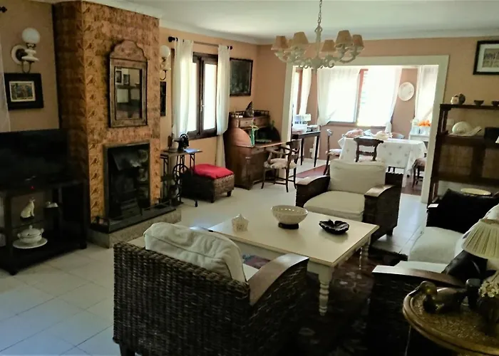 Villa Slow House Y La De Miss Slower Nigrán